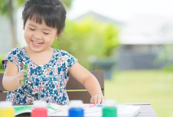 Best outdoor crafts for kids