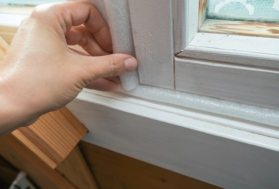 When you know cold is coming, BestReviews home improvement expert shares how to prepare