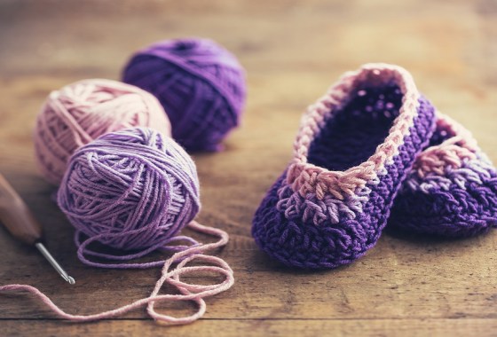 Everything you need to start crocheting at home