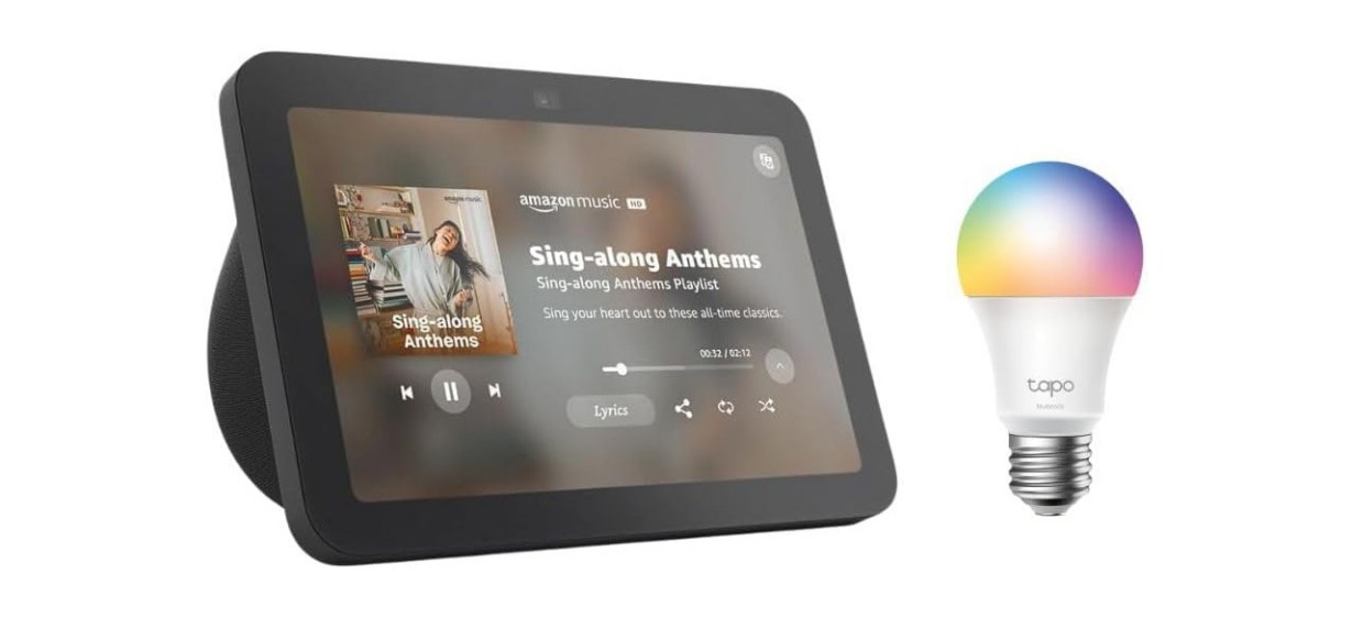 Echo Show 8 with TP-Link Tapo Smart Color Bulb Echo Show 8 with TP-Link Tapo Smart Color Bulb