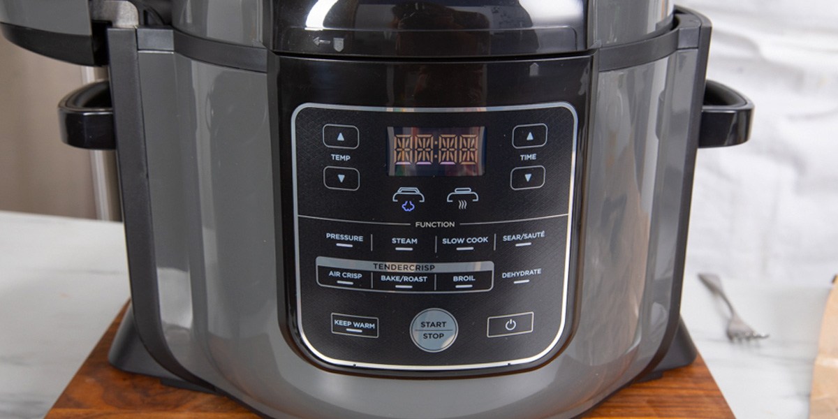 Closeup image of Ninja Foodi 12-in-1 Deluxe XL Air Fryer's control panel Closeup image of Ninja Foodi 12-in-1 Deluxe XL Air Fryer's control panel