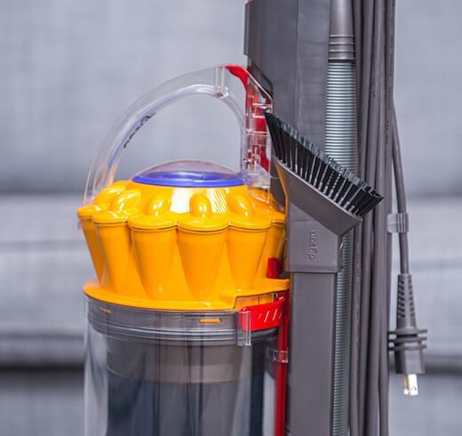 no plug vacuum