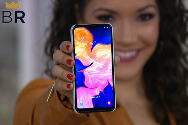 smartphone tracfones