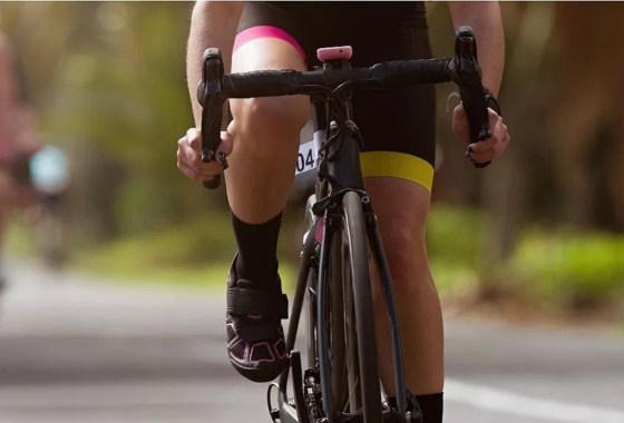 15 products that help prevent thigh chafing