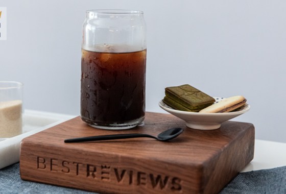 Cold brew coffee makers: Takeya vs. Bodum
