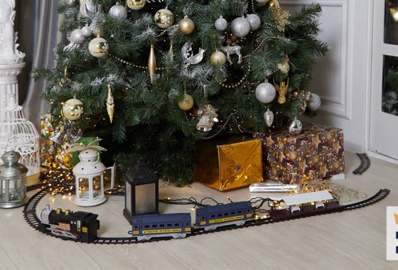 Best train for a Christmas tree