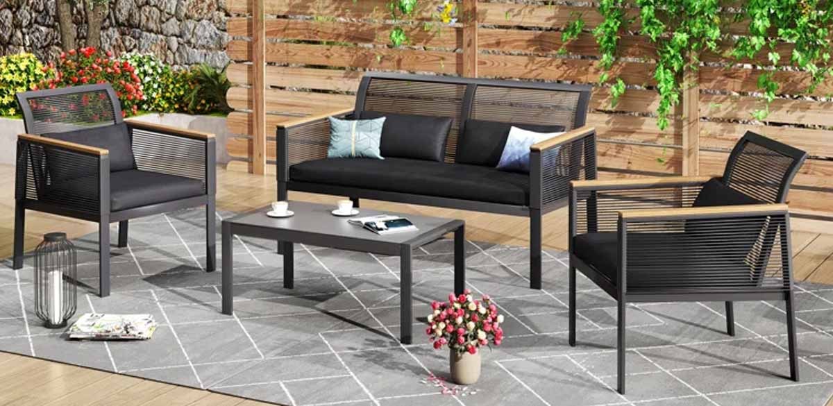 Wade Logan Atila 4-Person Outdoor Seating Group Wicker Patio Conversation Set