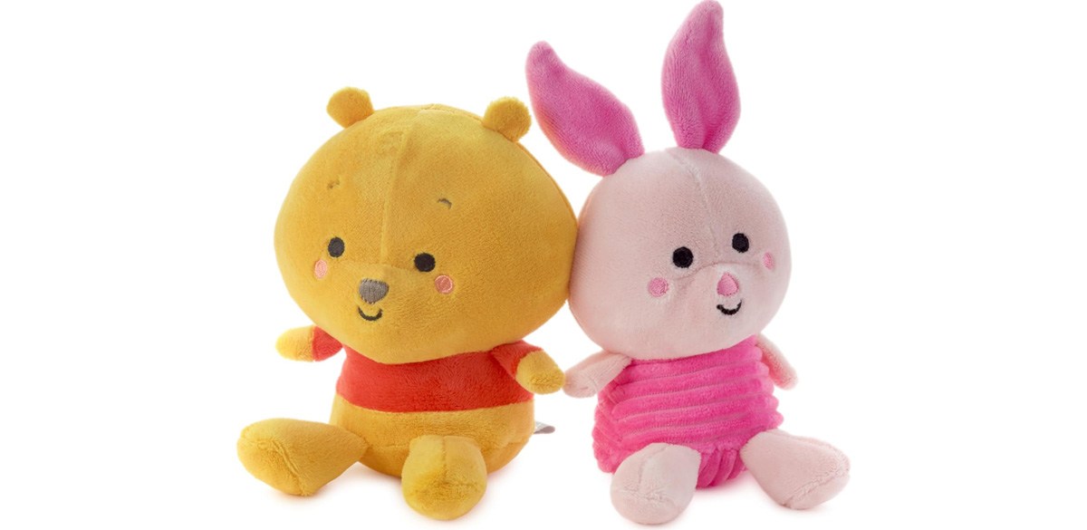 Hallmark Better Together Disney Magnetic Plush Toy (Winnie The Pooh and Piglet)