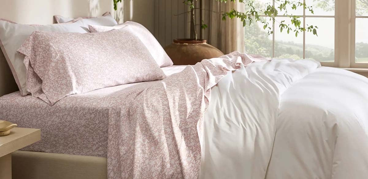 Boll &amp; Branch Signature Hemmed Garden Organic Cotton Sheet Set