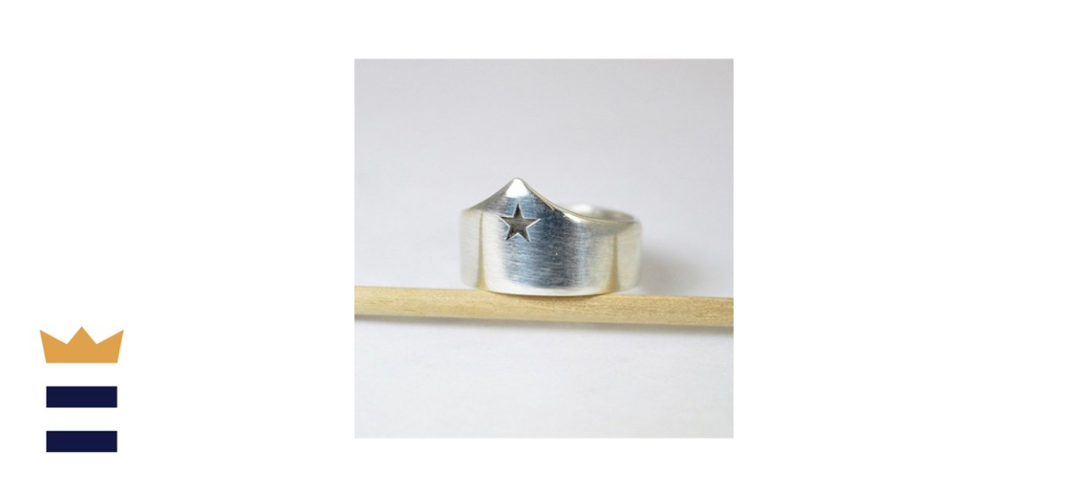 Alari Design Wonder Woman Crown Ring