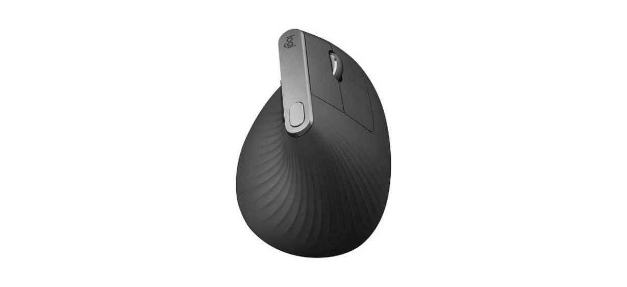 Logitech MX Vertical vs. Evoluent VerticalMouse 4