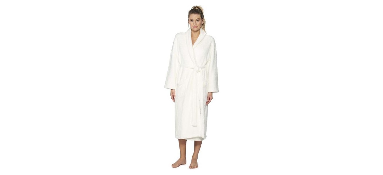 The highest-rated robes on  to gift this year – WJET/WFXP/