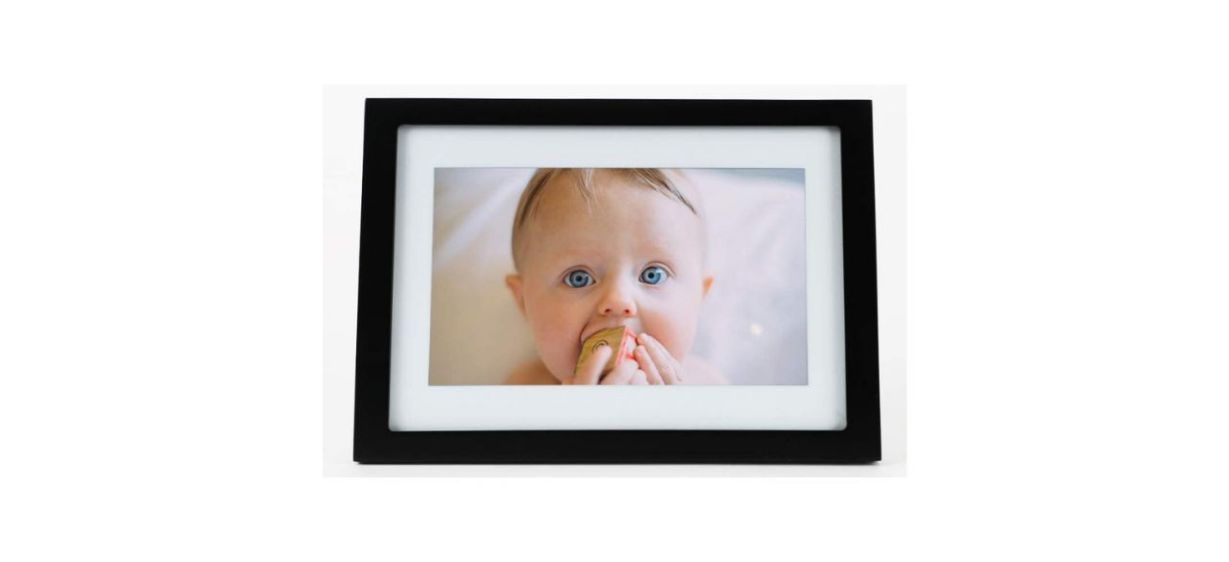Best Skylight 10-Inch Wi-Fi Digital Picture Frame