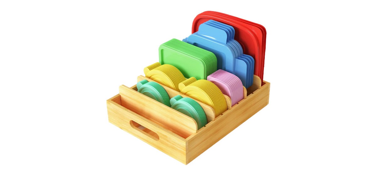 https://cdn13.bestreviews.com/images/v4desktop/image-full-page-cb/best-storage-lid-organizers-dujen-bamboo-food-container-lid-organizer.jpg?p=w1228