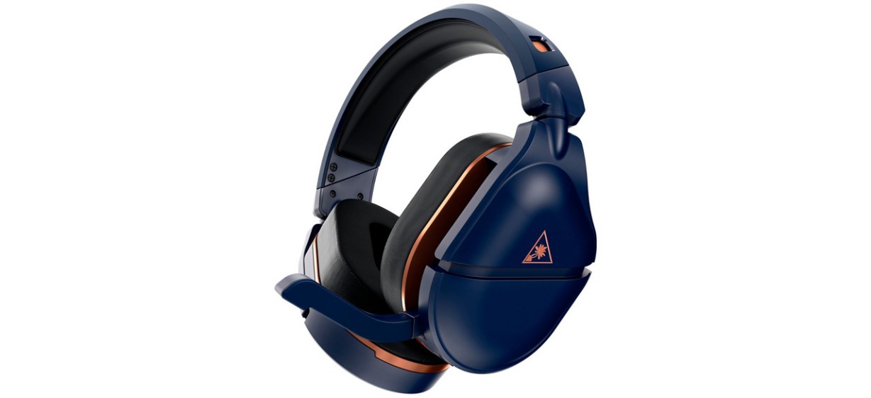  Turtle Beach Stealth 700 Gen 2 Max PS Wireless Gaming Headset on white background