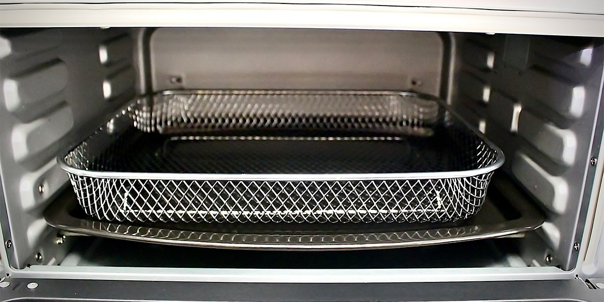 Instant Oven 18L Air Fryer Toaster Oven with door open