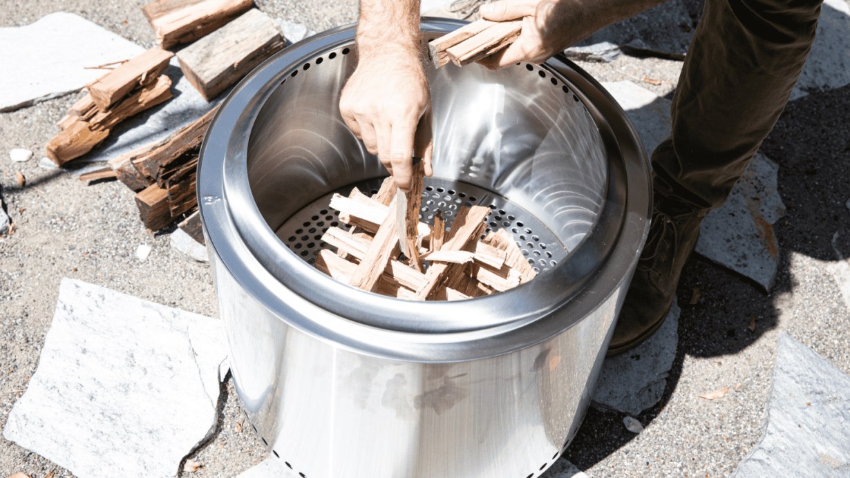 Using the solo stove bonfire outside
