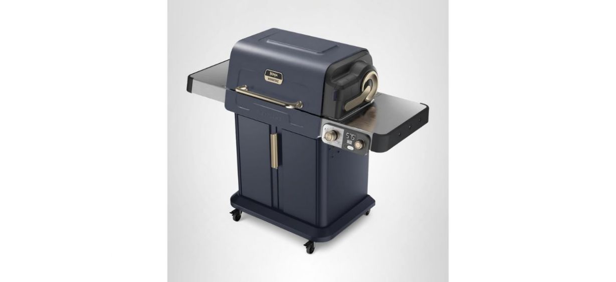 Ninja FlexFlame Grill and Smoker on white background