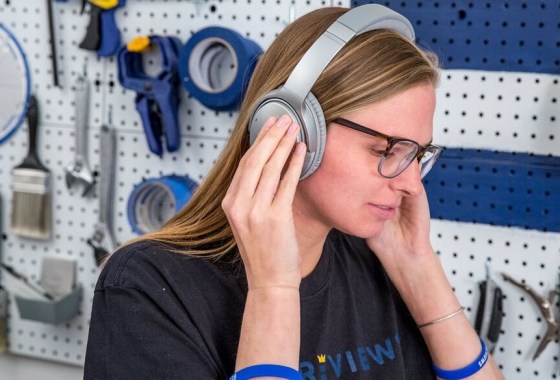 Razer vs. Logitech headset