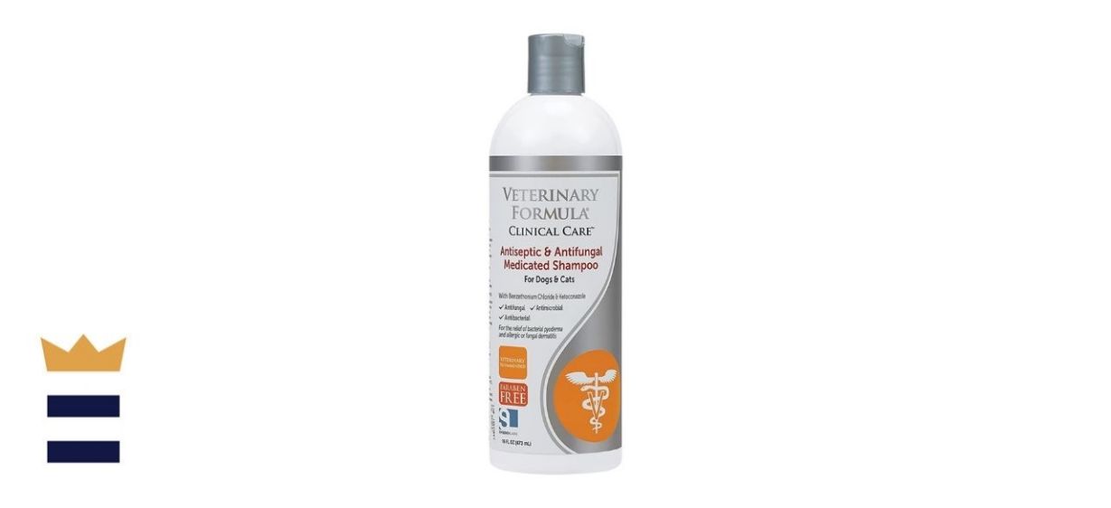 Veterinary Formula Clinical Care Antiseptic and Antifungal Shampoo