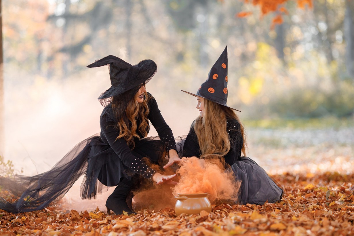 5 Best Witch Costumes Oct. 2024 BestReviews