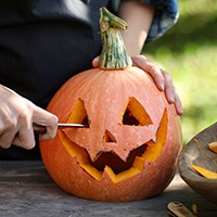 Best Pumpkin Carving Kits-staff tip-1