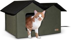 K&H Pet Products  Heated Outdoor Cat House